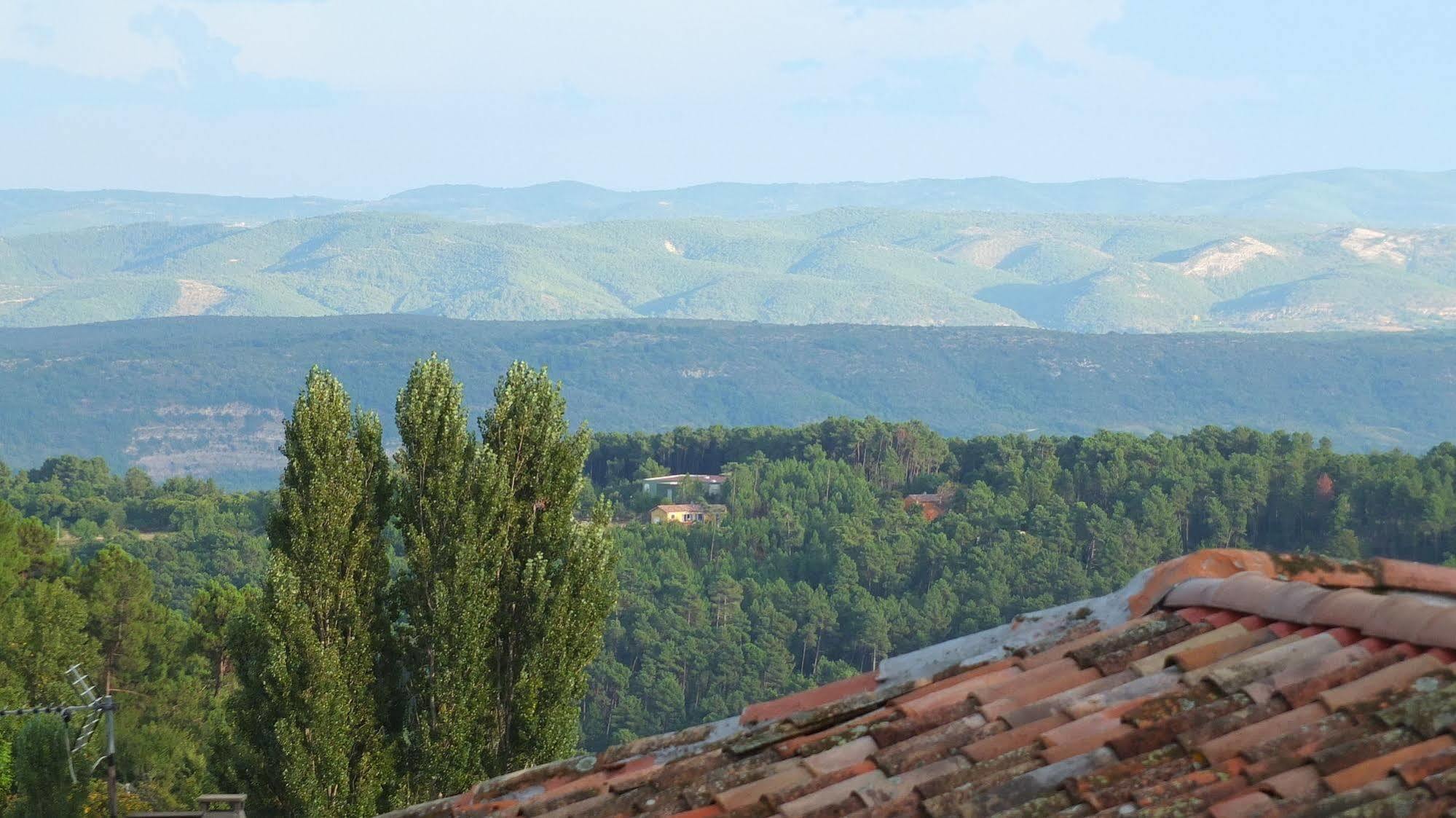 Hotel Aux Vieux Arceaux Mercuer Zewnętrze zdjęcie